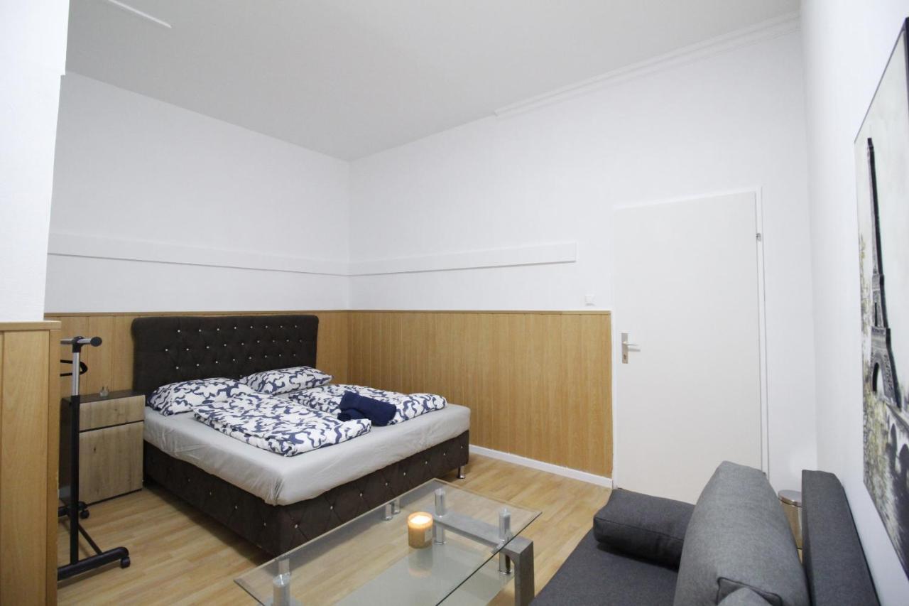 וינה Comfort Triple Room Th מראה חיצוני תמונה